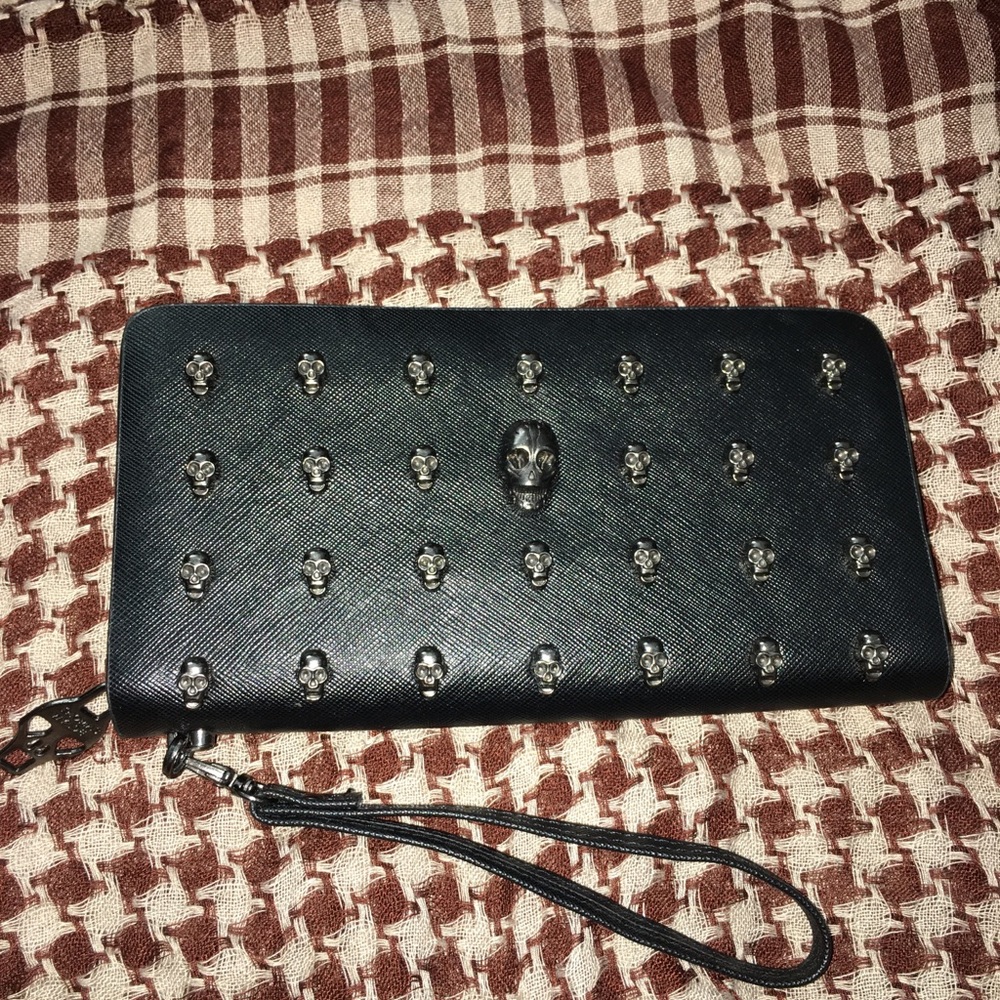 Wallet skull
